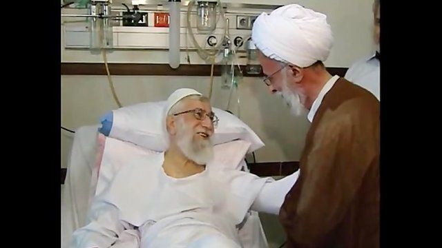 آیت الله خامنه ای در بیمارستان