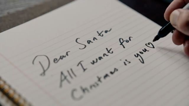 After several years of courtship, Harry writes a letter to Santa with the message: "What I want this Christmas is you."