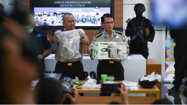 Pelaku Kedua Penembakan Hansip di Jakarta Timur Ditangkap, Polisi Amankan Senjata Api