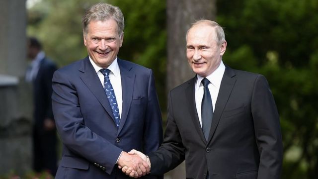 El presidente de Finlandia, Sauli Niinisto, y su par ruso, Vladimir Putin.