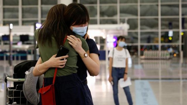 2021年官方数据显示约移民英国的香港人约九万之多(photo:BBC)