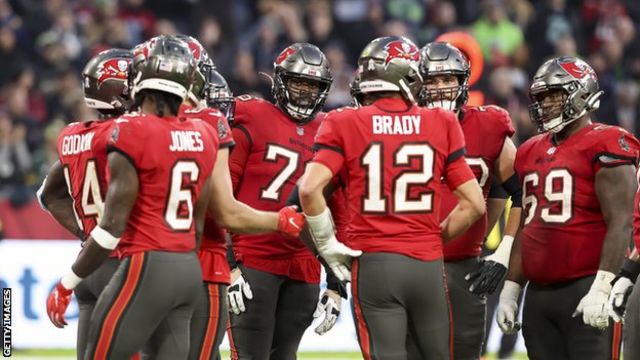 Tom Brady, Buccaneers sink Seahawks 21-16 in Munich