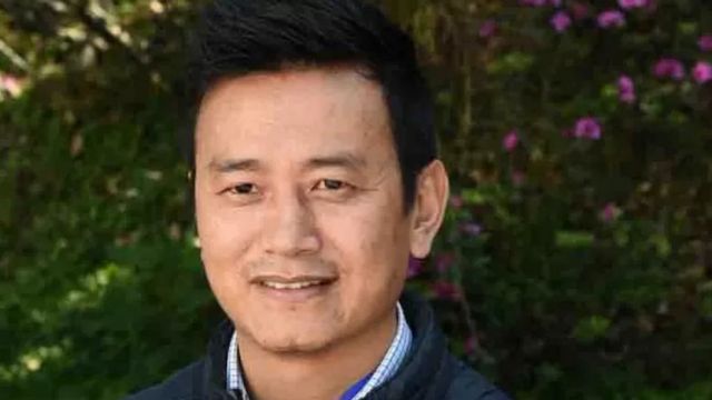 கால்பந்தாட்ட அணி