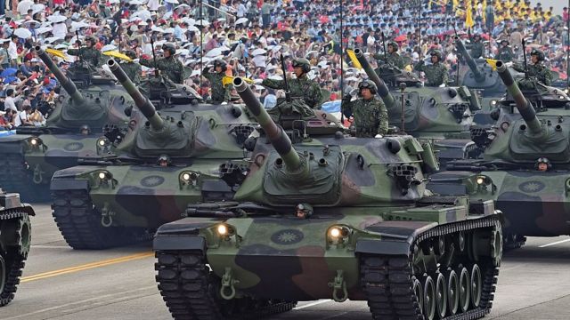 Tanques del ejército taiwanés