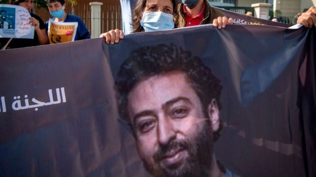 الصحفي والناشط المغربي عمر الراضي