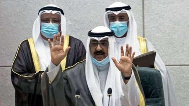 سبق للشيخ مشعل أن تولى مناصب أمنية بارزة في الكويت