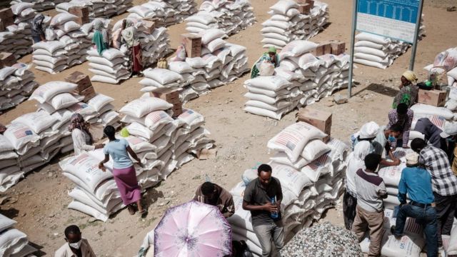 أحد أماكن توزيع الغذاء في إقليم تيغراي