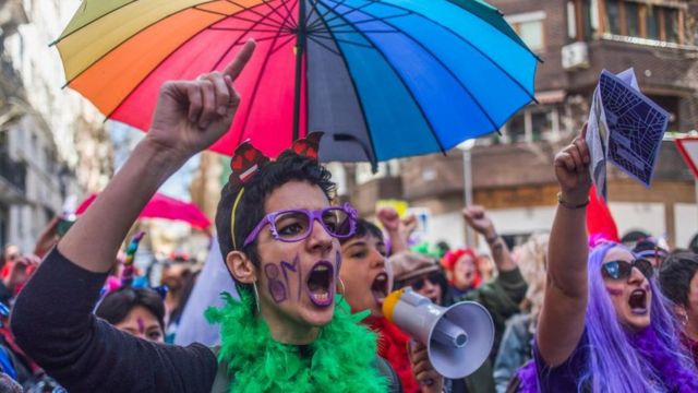 Marcha en favor de la mujer el 8 de marzo.