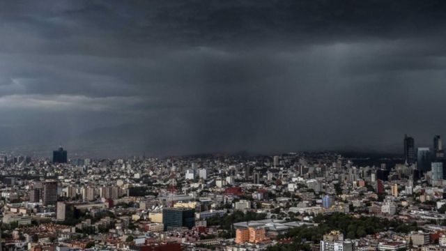 موارد المياه العذبة تنضب في مدينة تغمرها الفيضانات Bbc News عربي