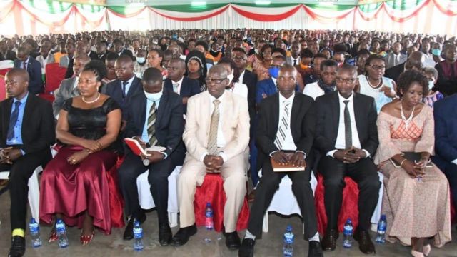 weekend Bølle Kriger Burundi - Ubucamanza: "Ndiko ndarira kw'izina ry'abenegihugu" - BBC News  Gahuza