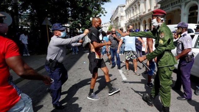 Một số người biểu tình đã bị bắt giữ tại Havana, Cuba
