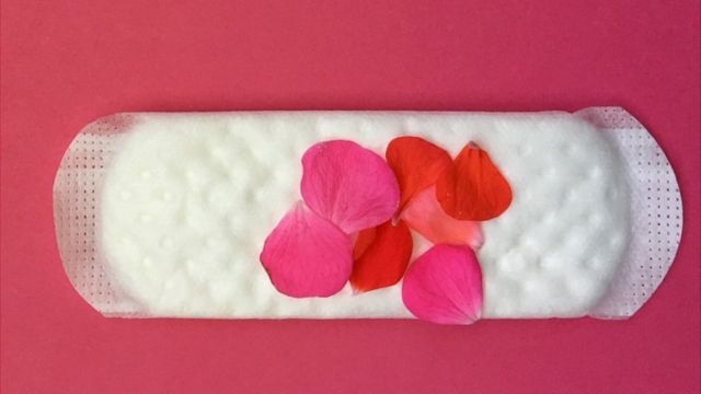 O que é a menorragia, condição que faz sangrar além do normal na  menstruação — e como tratá-la - BBC News Brasil, menstruação rosa 