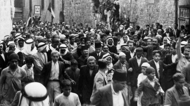 فلسطينيون يتظاهرون في القدس العتيقة رفضا لهجرة اليهود إلى فلسطين