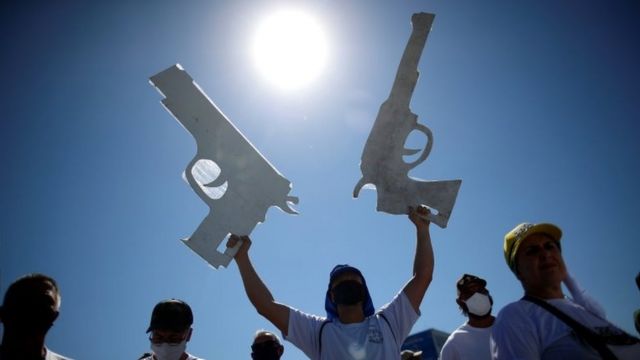 Protesto em favor da posse de armas em Brasília em 9 de julho