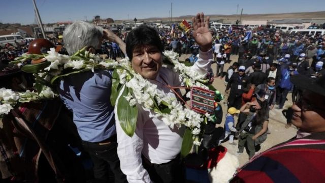 Evo Morales en su viaje de regreso a Bolivia