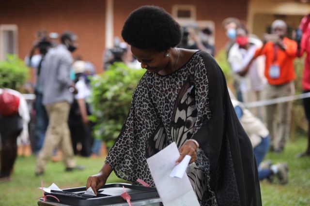 Uganda Election Day 2021: Bobi Wine, wife Barbara Itungo Kyagulanyi