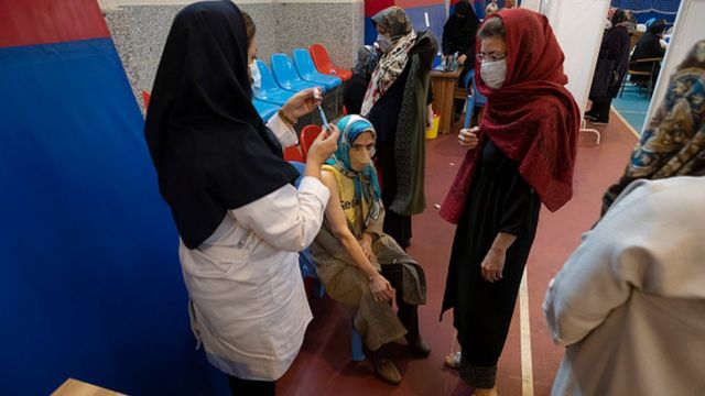 واکسیناسیون کرونا در ایران