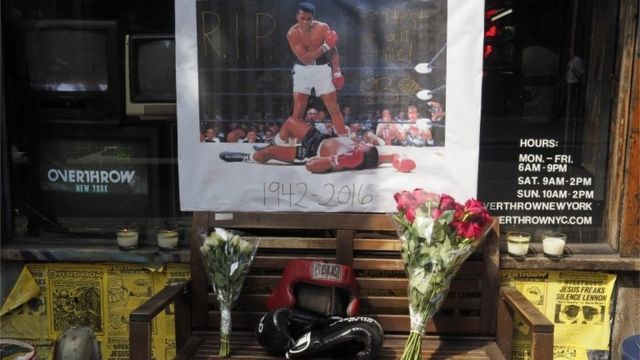 A memorial for boxing legend Muhammad Ali is seen outside the Overthrow Boxing Club in New York, US, 4 June 2016