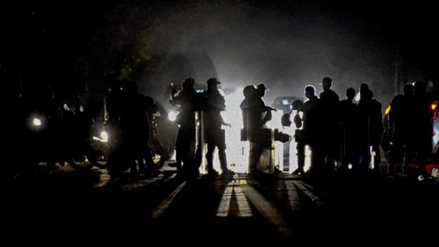 En abril hubo una ola de saqueos en Maracaibo que dejaron 120 detenidos después de que 3.500 oficiales militarizaron la ciudad.