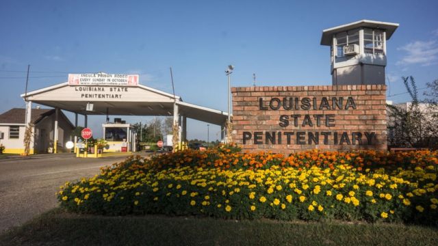 Entrada a la prisión de máxima seguridad de Luisiana.