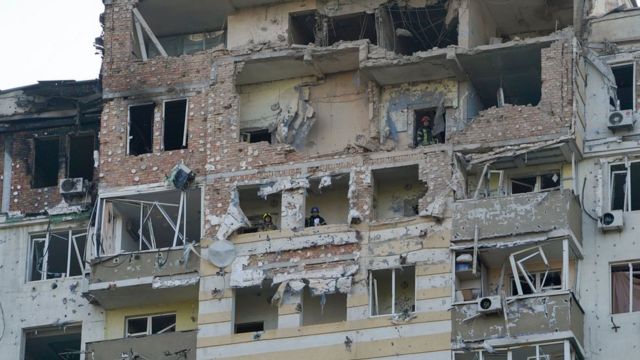 Damage to a block of flats in Kyiv following a Russian drone strike on 29 May