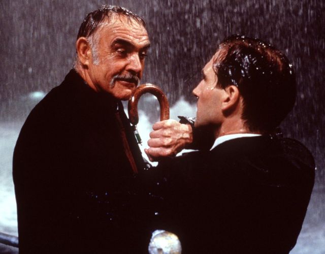 Sean Connery y Ralph Fiennes en Los vengadores.