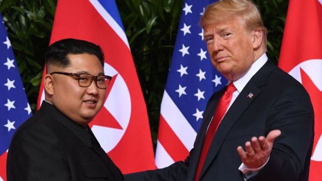 Kim Jong un and Donald Trump in Singapore