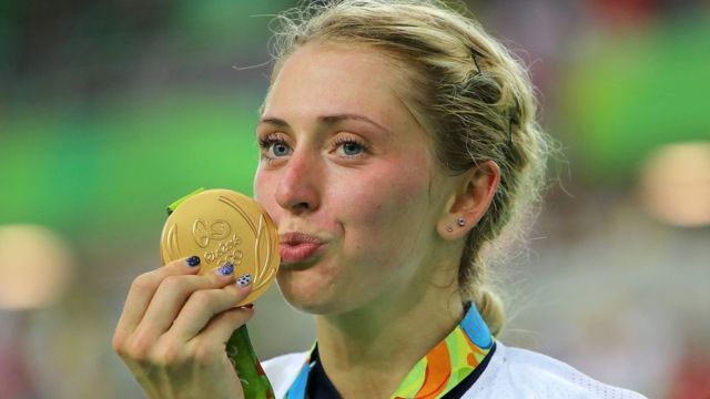 La ciclista Laura Trott obtuvo cuatro medallas de oro