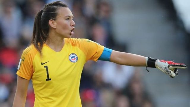 Compuesto Contribuyente Excesivo Mundial Femenino de fútbol Francia 2019: la espectacular actuación de  Christiane Endler, la portera de Chile destacada por la BBC - BBC News Mundo