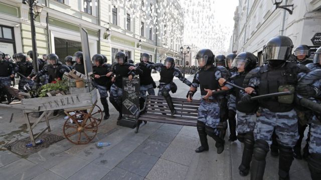 Протесты в Москве