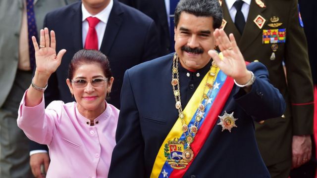 El presidente de Venezuela Nicolás Maduro y su mujer Cilia Flores.