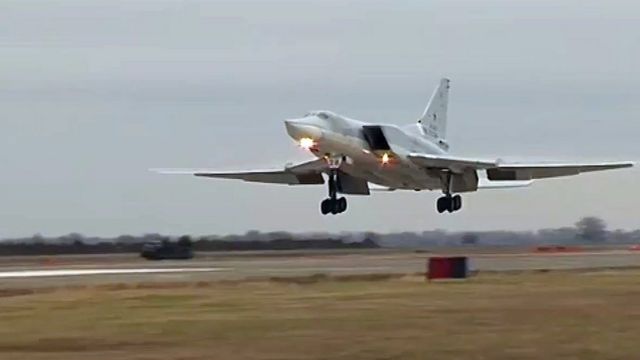 Российский Ту-22