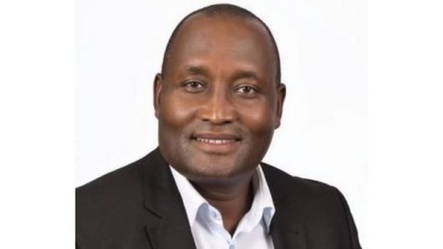 Gavana wa kaunti ya Nyeri nchini Kenya Wahome Gakuru amefariki mapema siku ya Jumanne kufuatia ajali mbaya ya barabarani