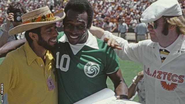 Lot Detail - C. 1975 PELE NEW YORK COSMOS (NASL) MATCH WORN JERSEY