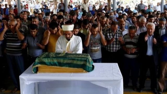Entre las víctimas del ataque a la boda había niños.
