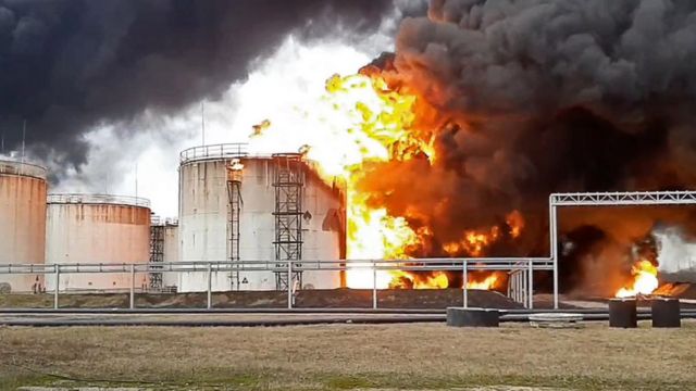 Belgorod. Fire at the oil base of PJSC NK Rosneft