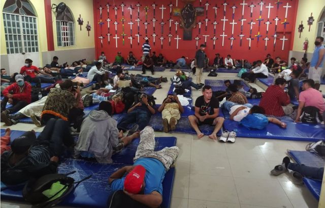 Migrantes en el albergue de Tenosique.