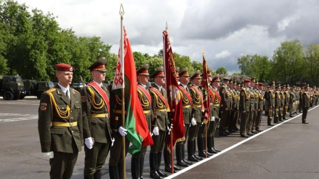 جنود بيلاروسيون