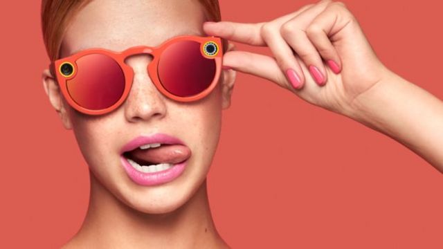Camera ya Spectacles ibona mu nfuruka yagutse , 180 degre