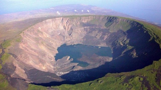Aerial picture taken on March 2005, of the Cumbre volcano's crater, in the Galapagos Islands,