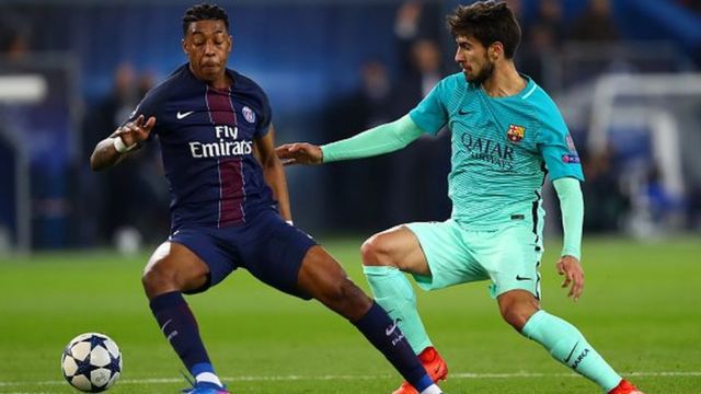 Le PSG se met ainsi dans une position extrêmement favorable avant le match retour le 8 mars à Barcelone.