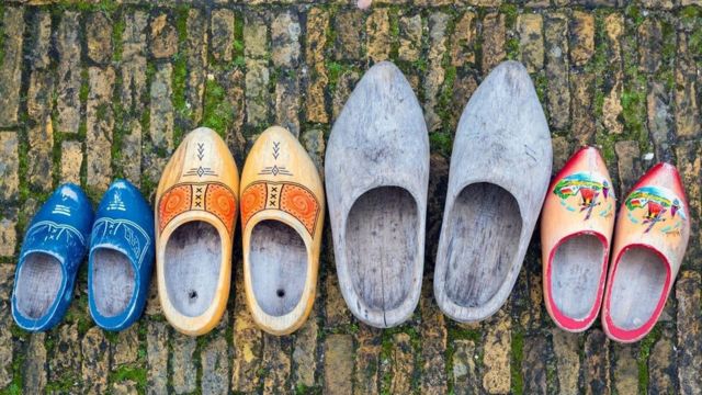 Голландські фермери носили дерев'яні черевики, кломпи