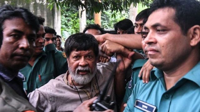 পুলিশী হেফাজতে শহিদুল আলম