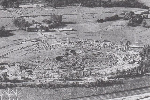 Le site quand Wembley commençait à être construit