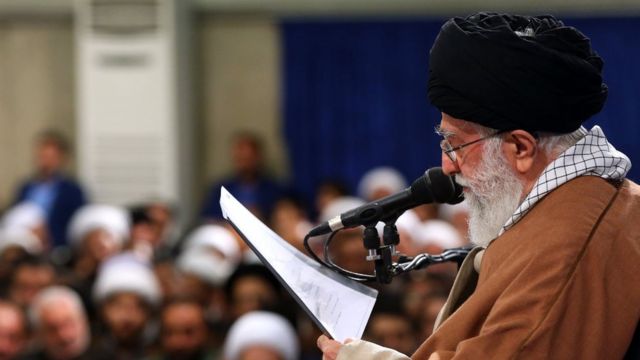 آیت الله خامنه ای