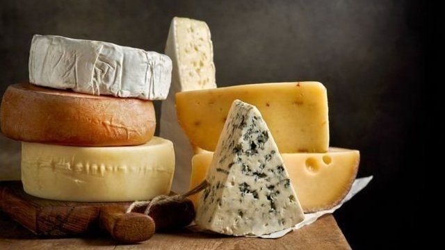 奶酪营养丰富，但富含饱和脂肪。(photo:BBC)