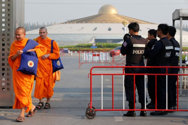รัฐบาลยกเลิกประกาศควบคุมพื้นที่วัดพระธรรมกายตาม ม.44