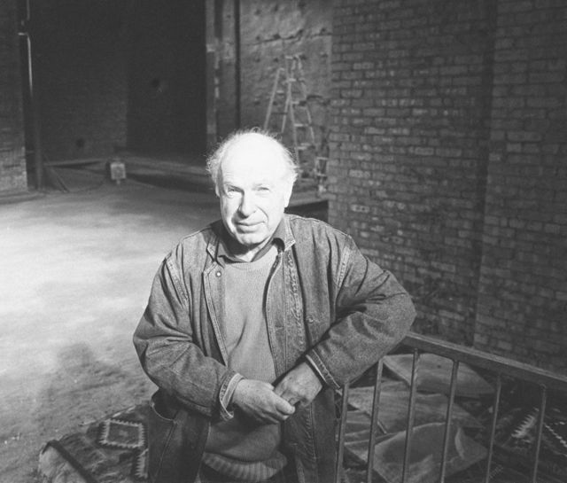 12/4/1988 of Peter Brook in Glasgow before the opening of his epic 9-hour production of The Mahabharata.