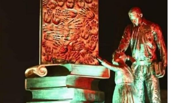 مجسمے سالم حالت میں