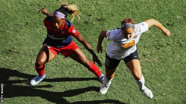 Did Christian soccer player Jaelene Hinkle skip U.S. women's team